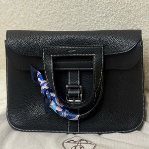 Hermes Elegant Black Leather Women's Bag